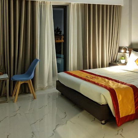 The Six Hotel Ho Chi Minh City Exterior photo